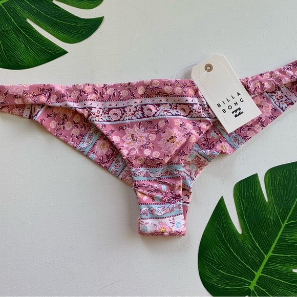 🌺BILLABONG Orchid Haze Tanga🌺 - Picture 2 of 6